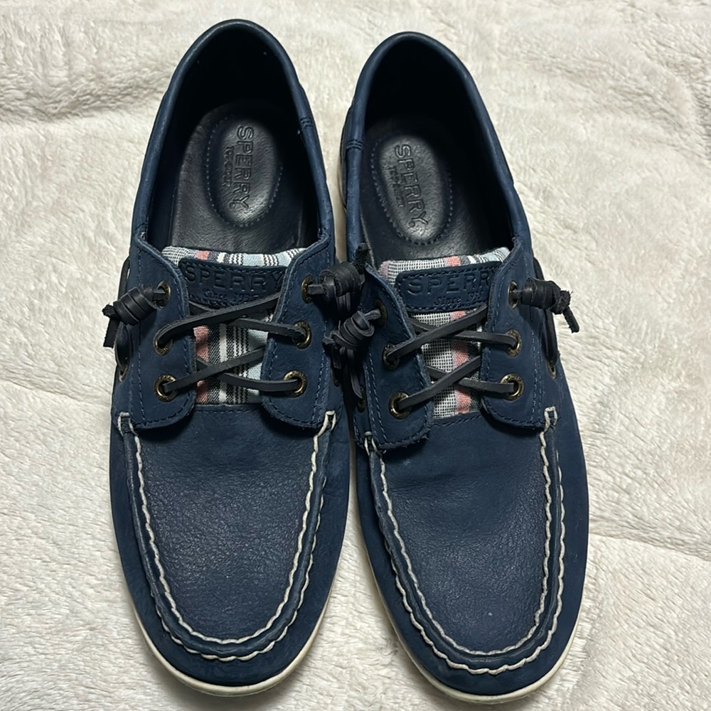 Sperry shoes